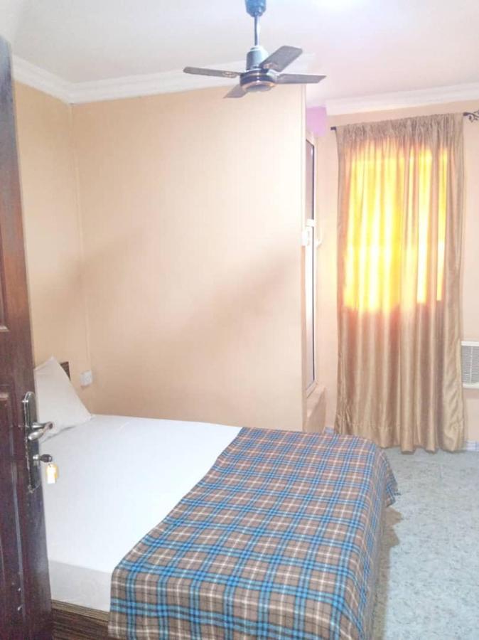 Legendary Inn & Lounge Bale Akiosi Kültér fotó
